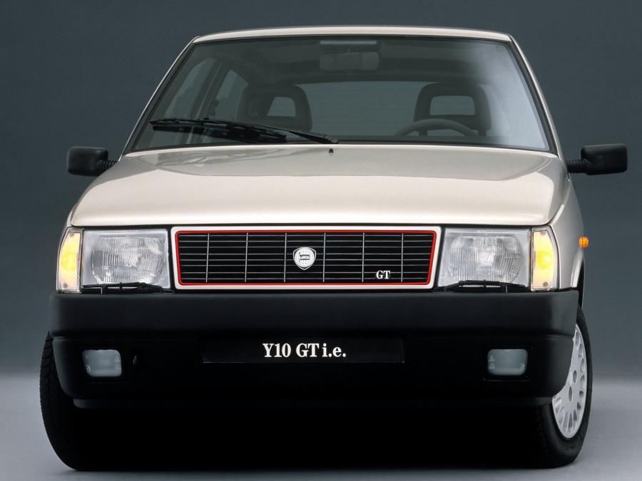  Lancia Y10 GT i.e 1989 года  (фото 13 из 18)